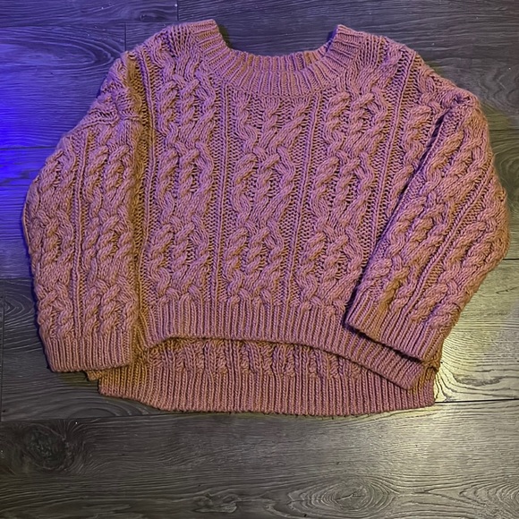 Cozy pink knitted sweater from H&M - Picture 1 of 2